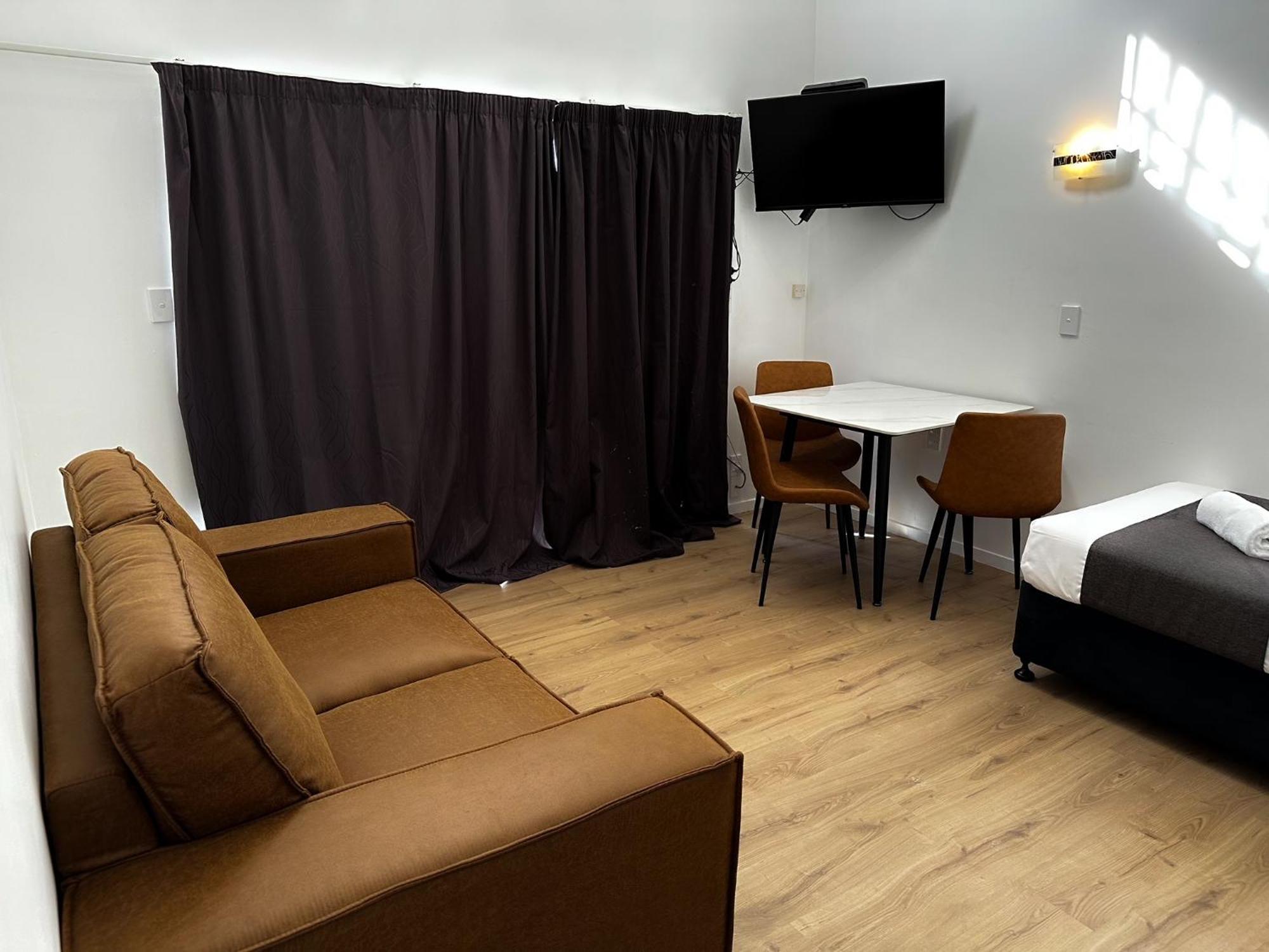 Burwood Motel Whanganui Exterior photo